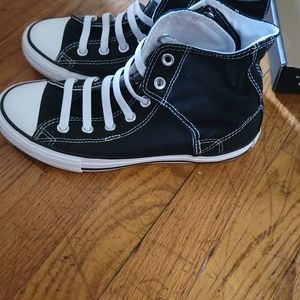 Converse, size 5, black